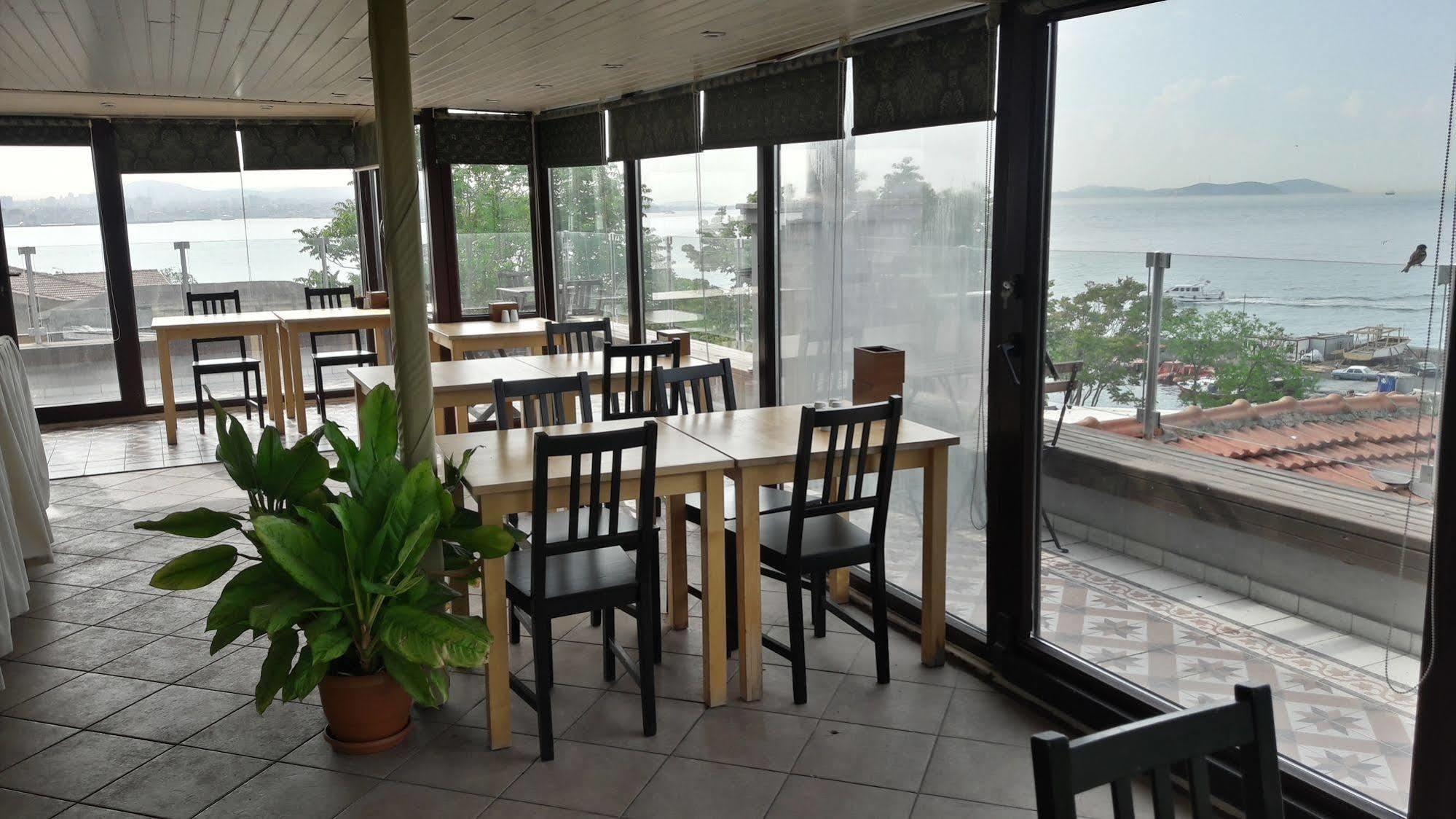 Mangana Hotel 4*